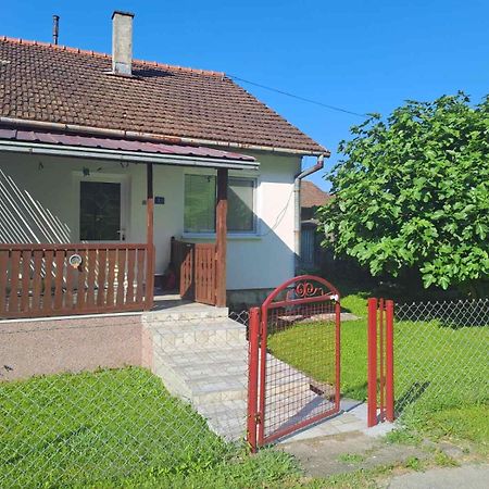 Vikendica Iva Villa Перучац Екстериор снимка